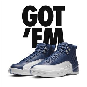 Jordan’s 12 Navy Blue and white size 10 euro 43